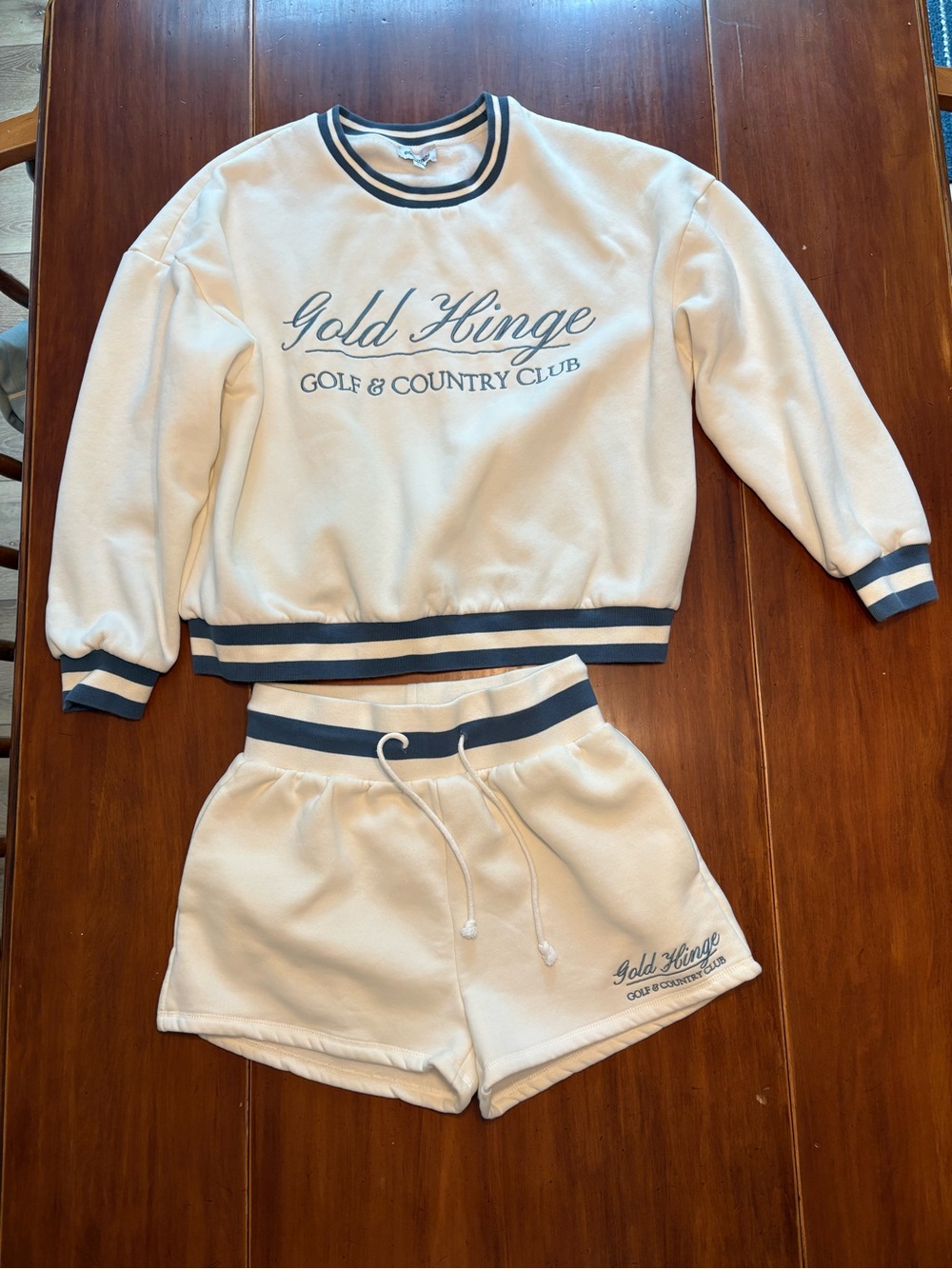 Gold Hinge Cream Crewneck Sweatshirt & Matching Shorts with Blue Trim - (set)